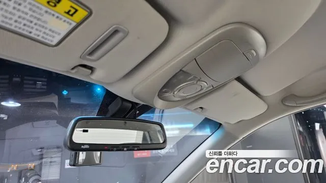 KGM Korando 2012 thumb 2