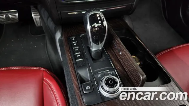 Maserati Ghibli 2018 thumb 6
