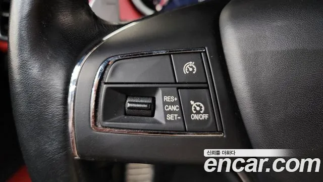Maserati Ghibli 2018 thumb 11