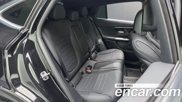 Mercedes-Benz GLC 2025 thumb 8