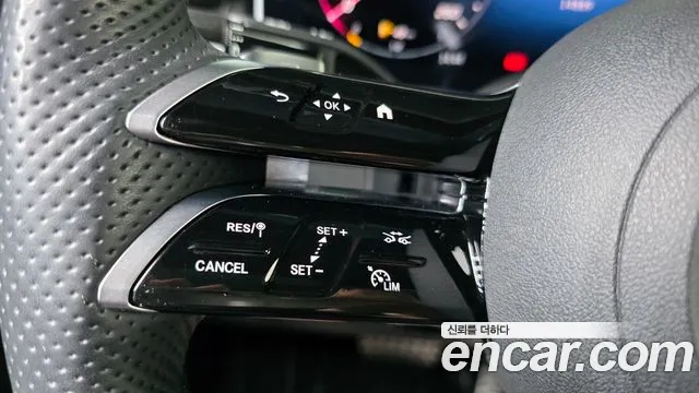Mercedes-Benz GLC 2025 thumb 10