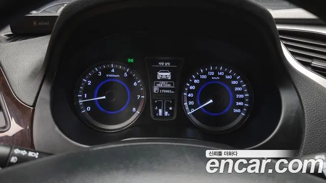 Hyundai Grandeur 2013 thumb 7