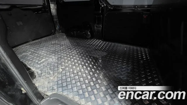Hyundai Staria 2019 thumb 2