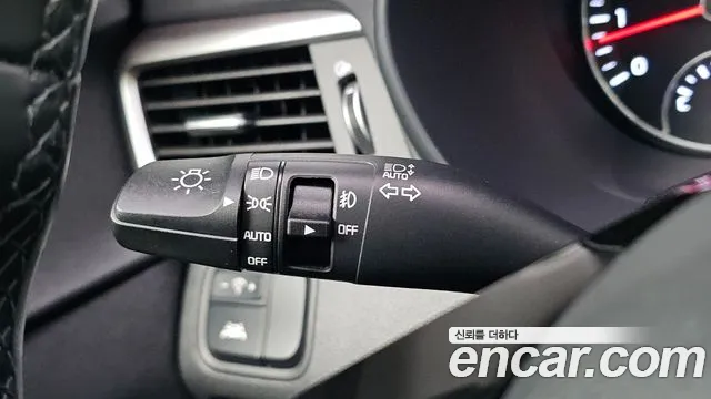 Kia K5 2019 thumb 2