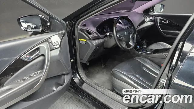 Hyundai Grandeur 2016 thumb 6
