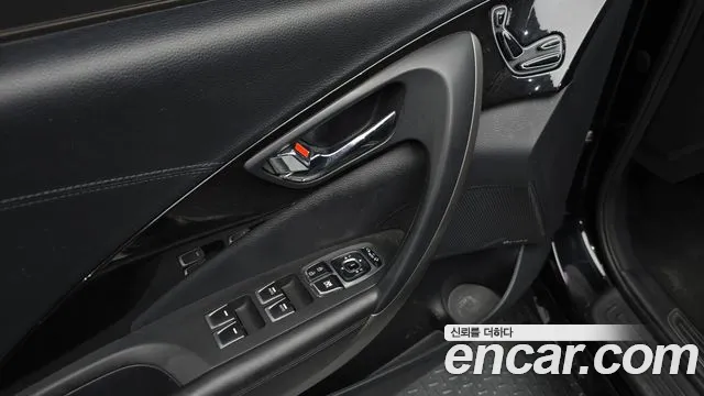Hyundai Grandeur 2016 thumb 5