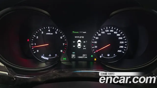 Kia K9 2016 thumb 3