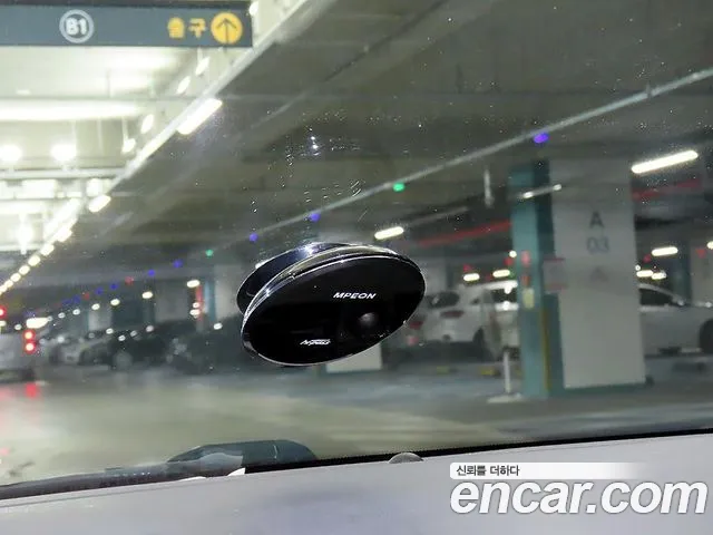 Peugeot 508 2014 thumb 2