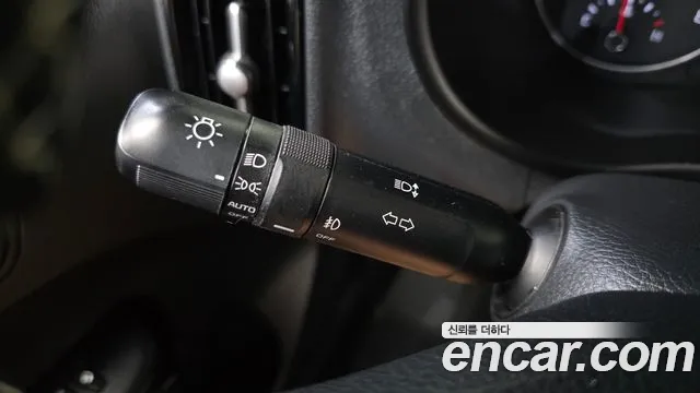 Kia morning 2021 thumb 11