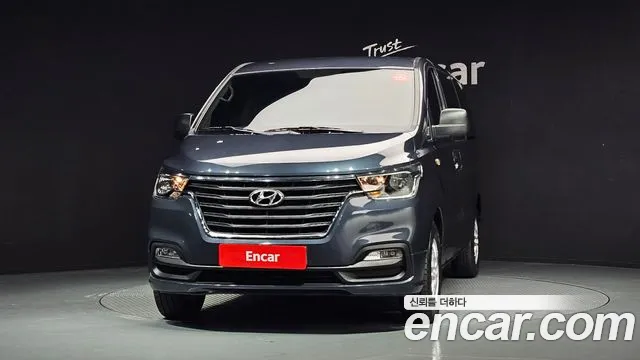 Hyundai Staria 2018 thumb 9