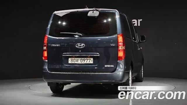 Hyundai Staria 2018 thumb 5
