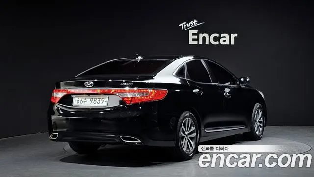 Hyundai Grandeur 2012 thumb 2