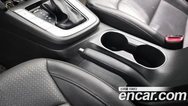 Hyundai Avante 2015 thumb 5