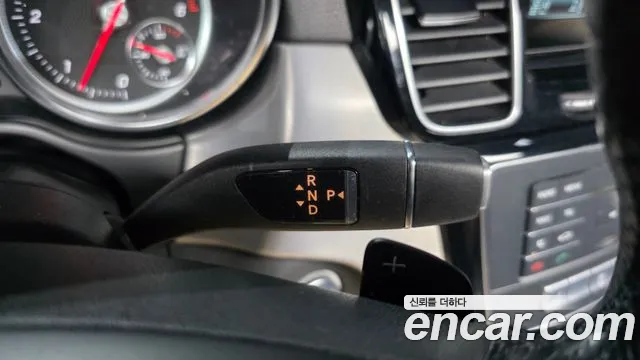 Mercedes-Benz GLE-Класс 2018 thumb 5