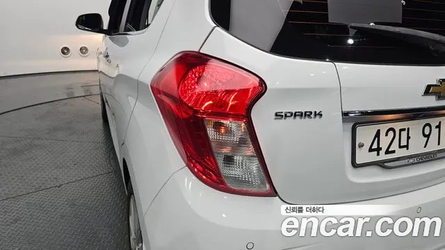 Chevrolet Spark 2017 thumb 8