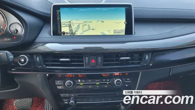 BMW X6 2015 thumb 11