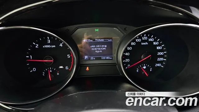 Kia Carnival 2019 thumb 8
