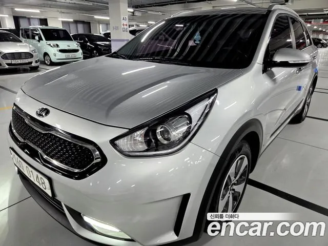 Kia Niro 2016 thumb 7