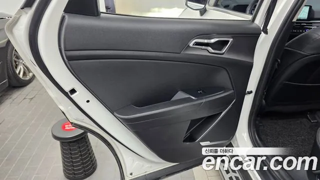 Kia Sportage 2024 thumb 10