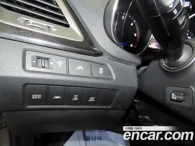 Hyundai Санта Фе 2013 thumb 2