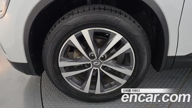 Renault QM6 2017 thumb 6