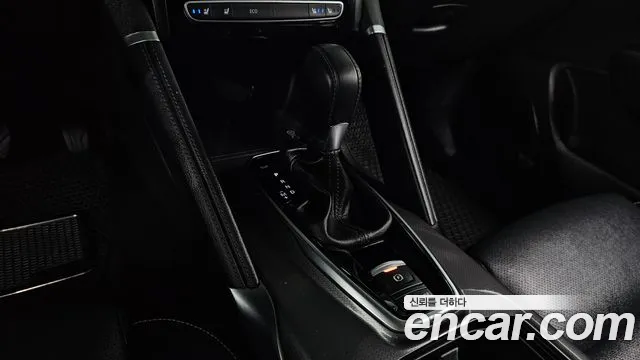 Renault QM6 2017 thumb 5