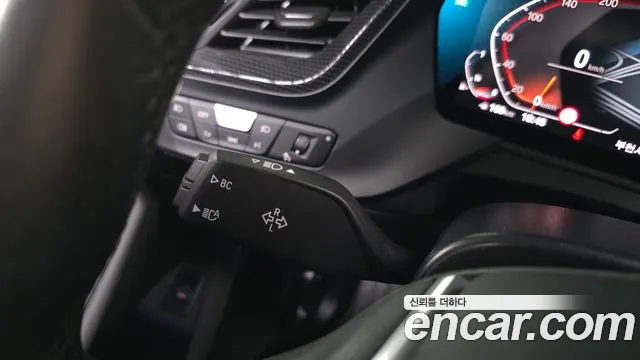 BMW 1 серии 2023 thumb 2