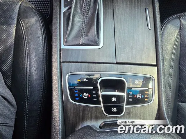 Kia K7 2011 thumb 10