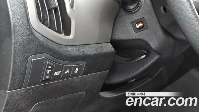 Kia Sportage 2014 thumb 8