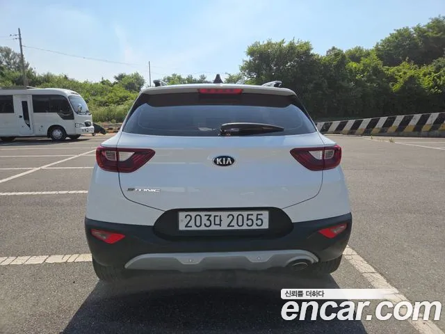 Kia Stonic 2019 thumb 2