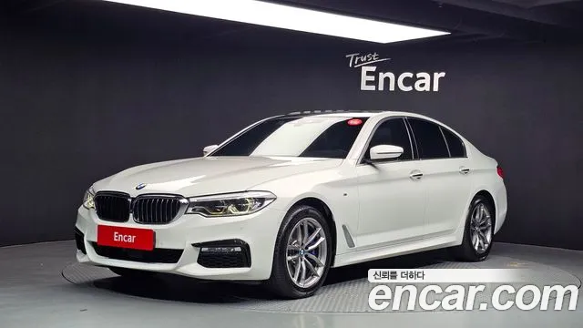 BMW 5 серии 2017 thumb 10