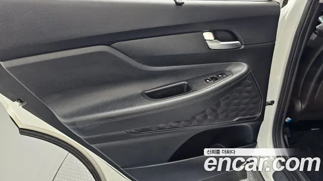 Hyundai Santa Fe 2020 thumb 12