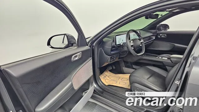 Hyundai Ioniq6 2023 thumb 12