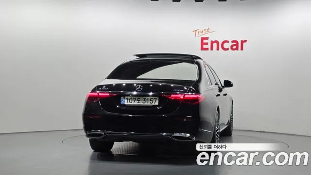 Mercedes-Benz S-Class 2021 thumb 6