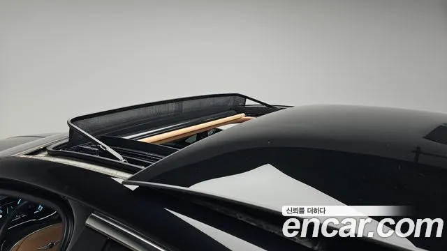 Genesis G80 2022 thumb 10