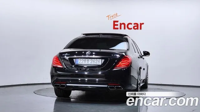 Mercedes-Benz S-Class 2017 thumb 3