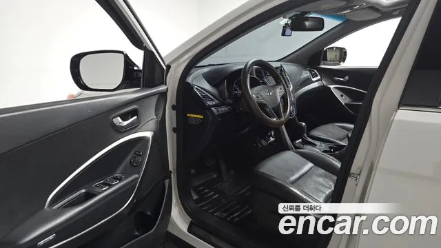 Hyundai DM 2013 thumb 4