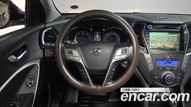 Hyundai DM 2013 thumb 8