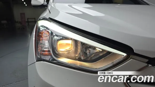 Hyundai DM 2013 thumb 5