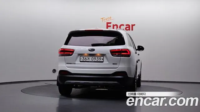 Kia Sorento 2015 thumb 5