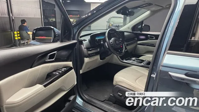 Kia Carnival 2020 thumb 5