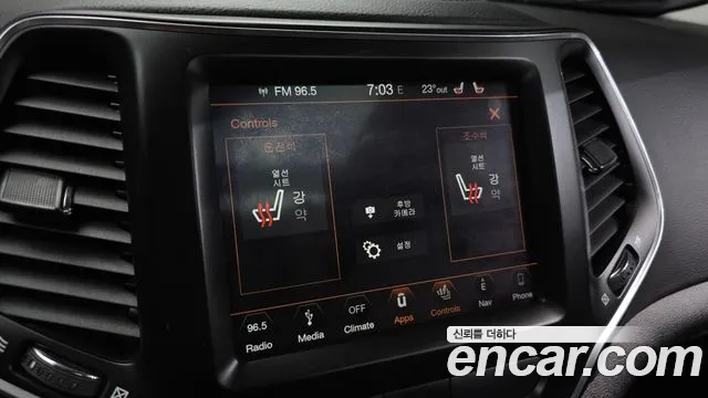 Jeep Cherokee 2019 thumb 3