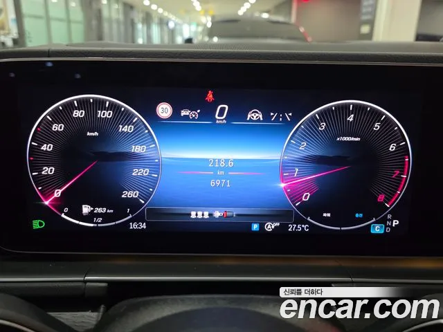 Mercedes-Benz E-Класс 2026 thumb 9