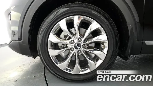 Kia Sorento 2017 thumb 2