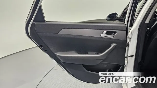 Hyundai Sonata 2015 thumb 10
