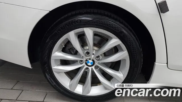 BMW 5 серии 2015 thumb 7