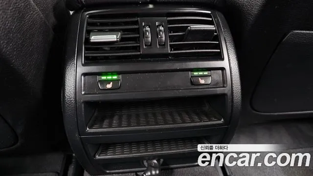 BMW 5 серии 2015 thumb 9