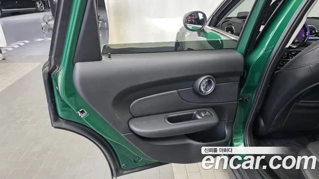 Mini Clubman 2020 thumb 2