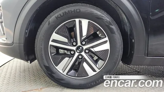 Kia Niro 2019 thumb 10