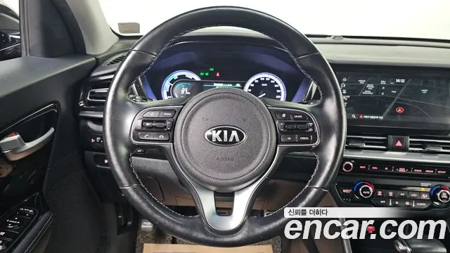 Kia Niro 2019 thumb 4